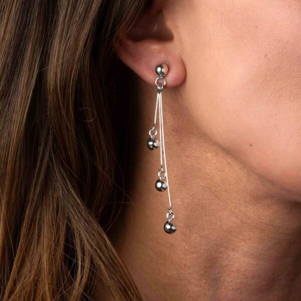 Aretes de plata esferas colgantes - Imagen 4